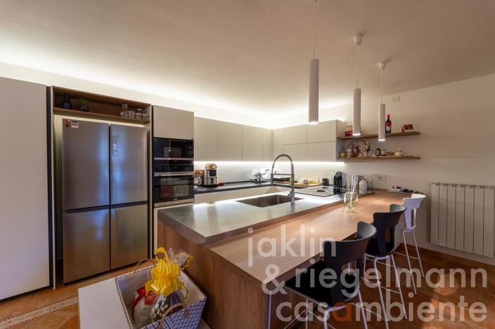 Image No.18-3 Bed Villa for sale