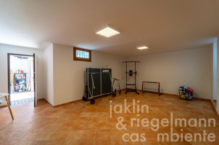 Image No.19-3 Bed Villa for sale