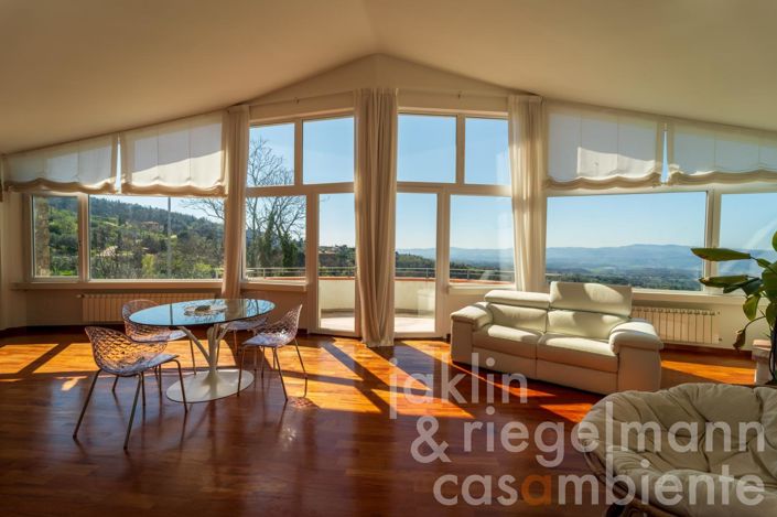 Image No.21-3 Bed Villa for sale