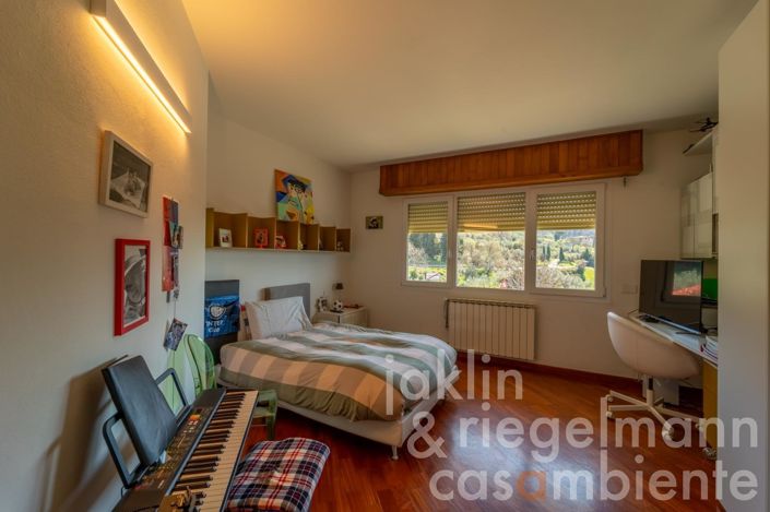 Image No.28-3 Bed Villa for sale