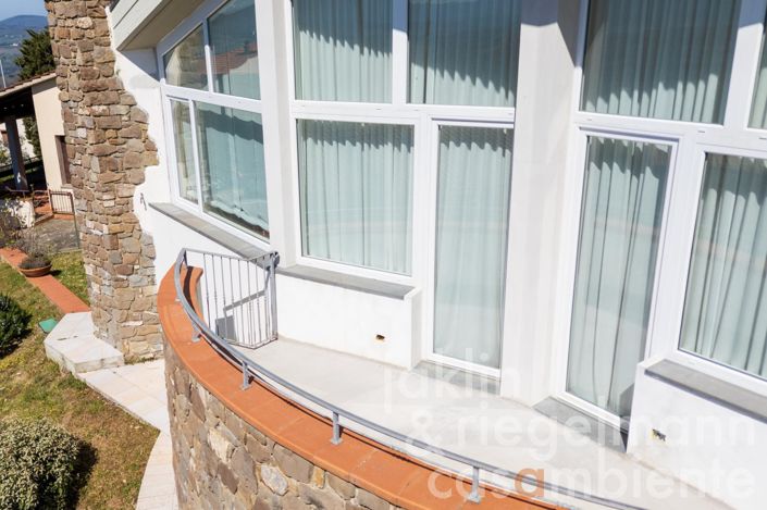 Image No.5-3 Bed Villa for sale