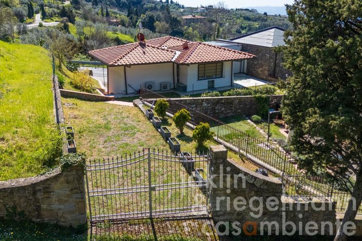 Image No.8-3 Bed Villa for sale