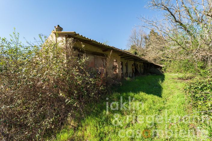 Image No.16-8 Bed Country House for sale