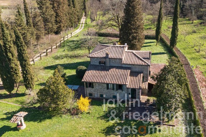 Image No.20-8 Bed Country House for sale