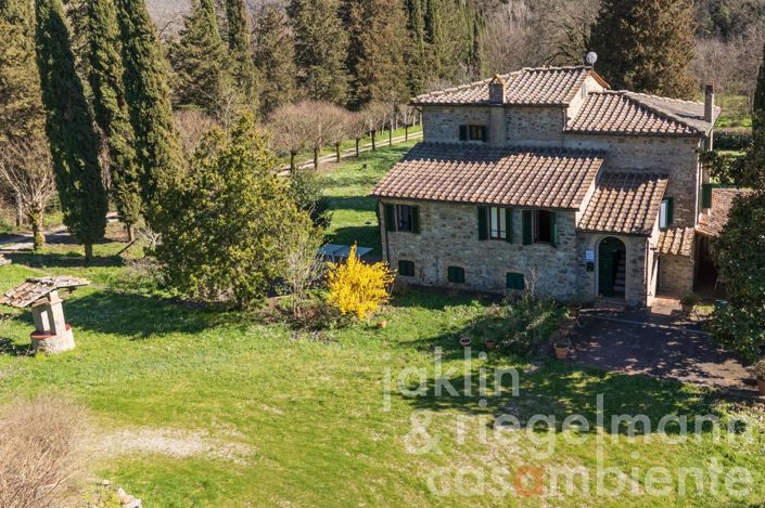 Image No.32-8 Bed Country House for sale