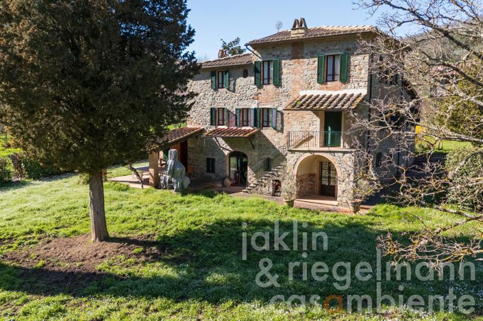 Image No.35-8 Bed Country House for sale