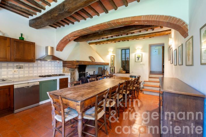 Image No.40-8 Bed Country House for sale