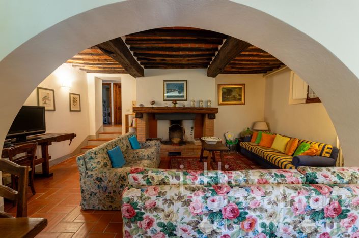 Image No.44-8 Bed Country House for sale