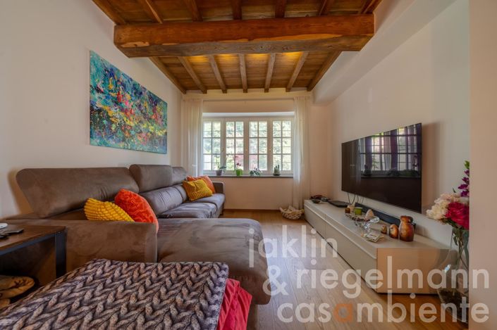 Image No.33-4 Bed Country House for sale