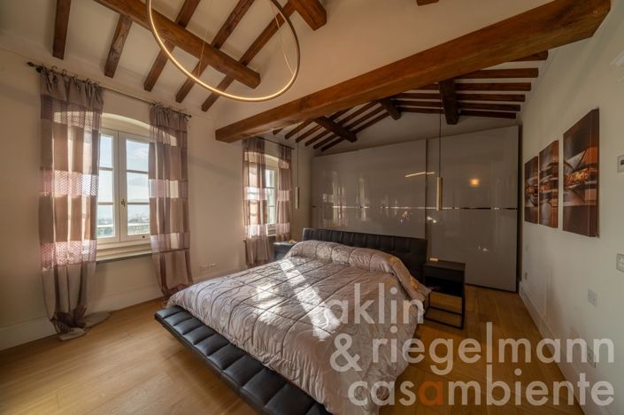 Image No.39-4 Bed Country House for sale