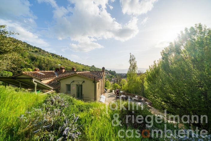 Image No.7-4 Bed Country House for sale