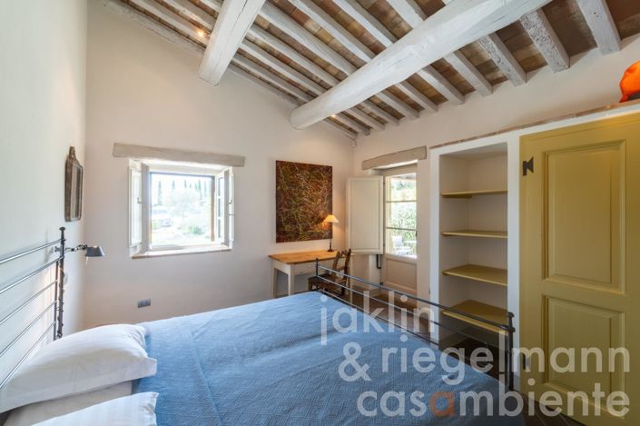 Image No.36-Maison de campagne de 6 chambres à vendre à Lisciano Niccone
