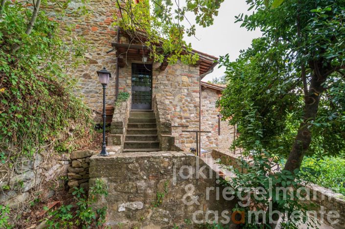 Image No.21-6 Bed Country House for sale