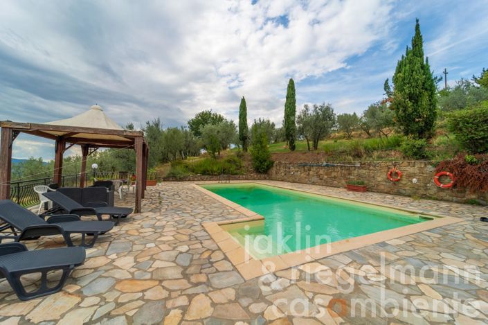 Image No.46-6 Bed Country House for sale