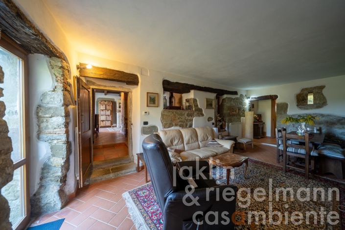 Image No.25-Maison de campagne de 6 chambres à vendre à Reggello