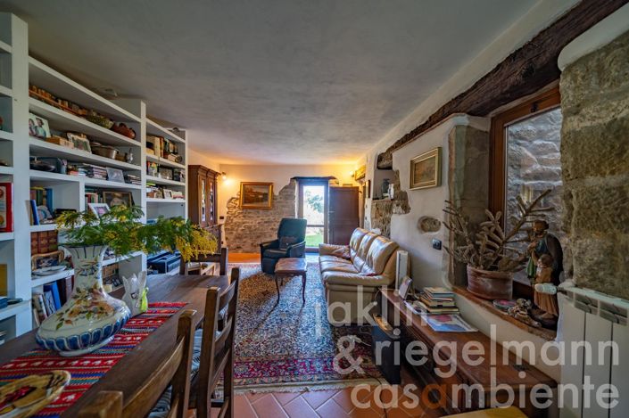 Image No.26-Maison de campagne de 6 chambres à vendre à Reggello