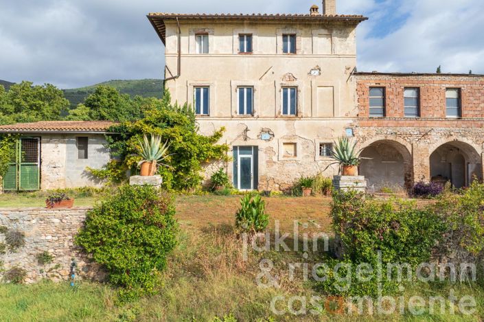Image No.17-Maison de campagne de 4 chambres à vendre à Spello