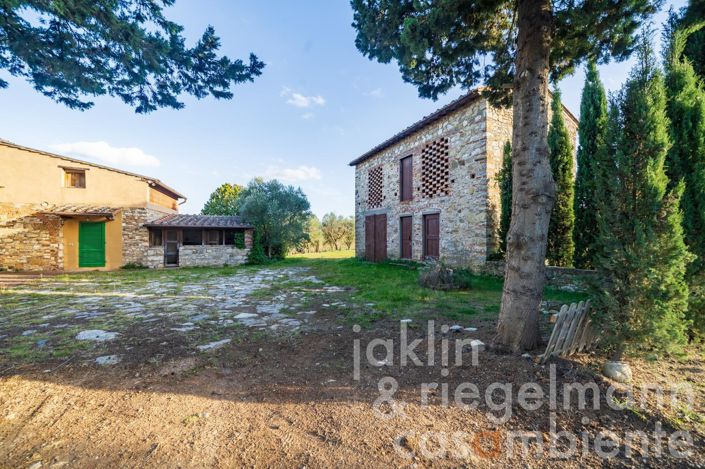 Image No.12-5 Bed Country House for sale
