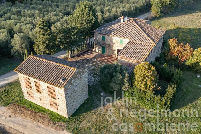 Image No.18-5 Bed Country House for sale