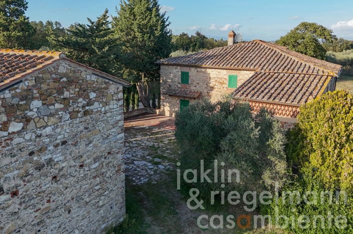 Image No.19-5 Bed Country House for sale