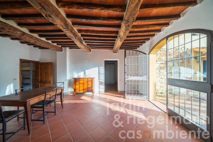 Image No.23-5 Bed Country House for sale