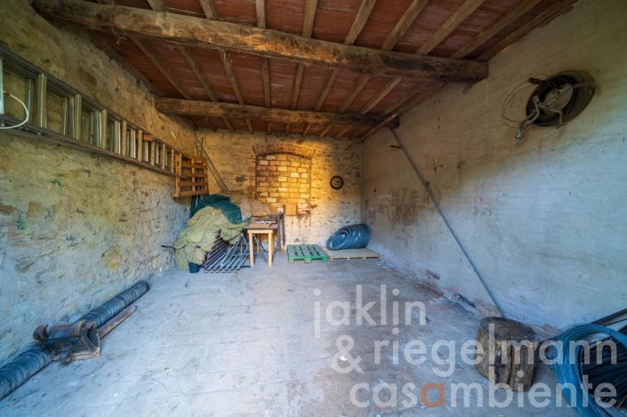 Image No.50-5 Bed Country House for sale