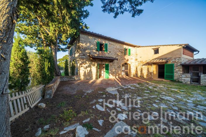 Image No.8-5 Bed Country House for sale