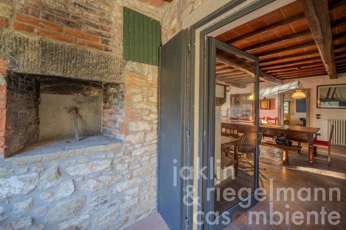 Image No.30-5 Bed Country House for sale