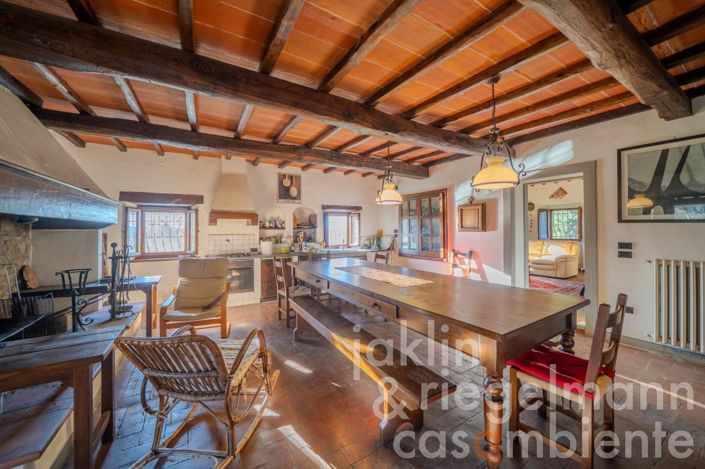 Image No.32-5 Bed Country House for sale