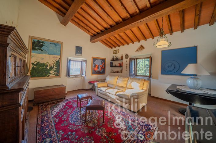 Image No.36-5 Bed Country House for sale