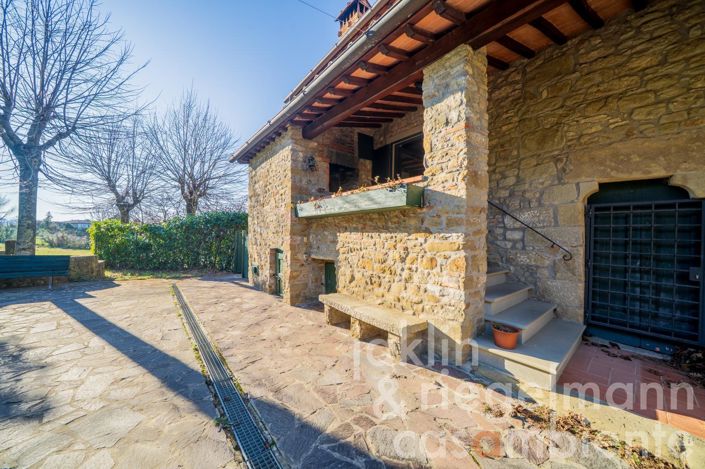 Image No.5-5 Bed Country House for sale
