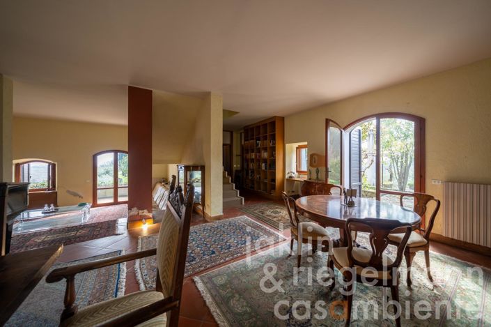 Image No.12-7 Bed Country House for sale