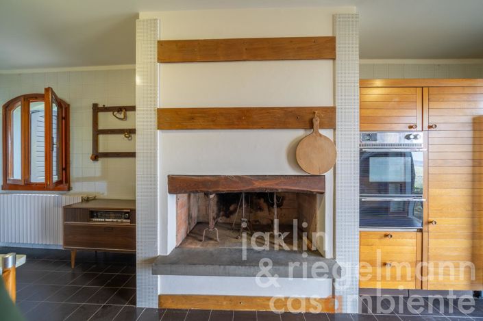 Image No.20-7 Bed Country House for sale