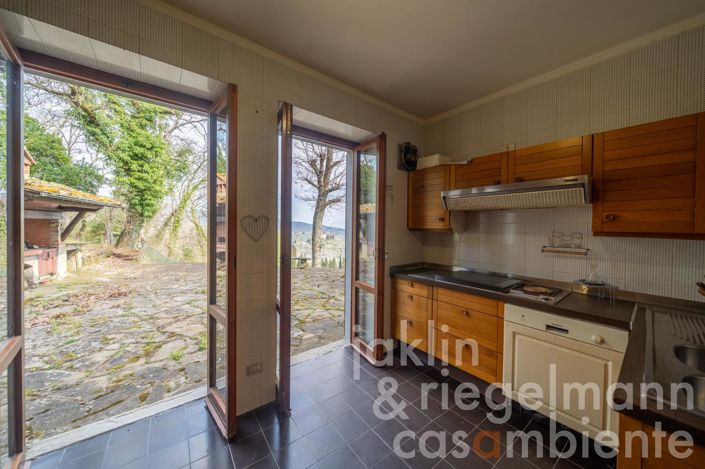 Image No.21-7 Bed Country House for sale