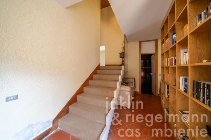 Image No.27-7 Bed Country House for sale