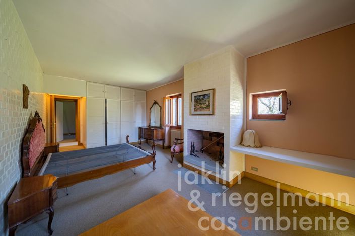 Image No.46-7 Bed Country House for sale