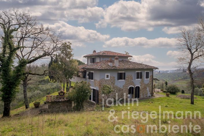 Image No.5-7 Bed Country House for sale