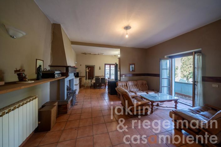Image No.58-7 Bed Country House for sale