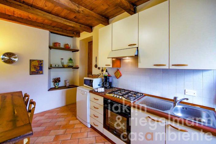 Image No.11-4 Bed Country House for sale