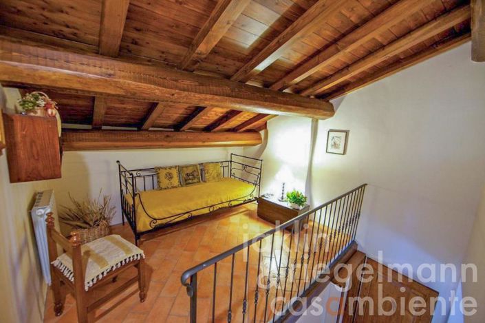 Image No.16-4 Bed Country House for sale