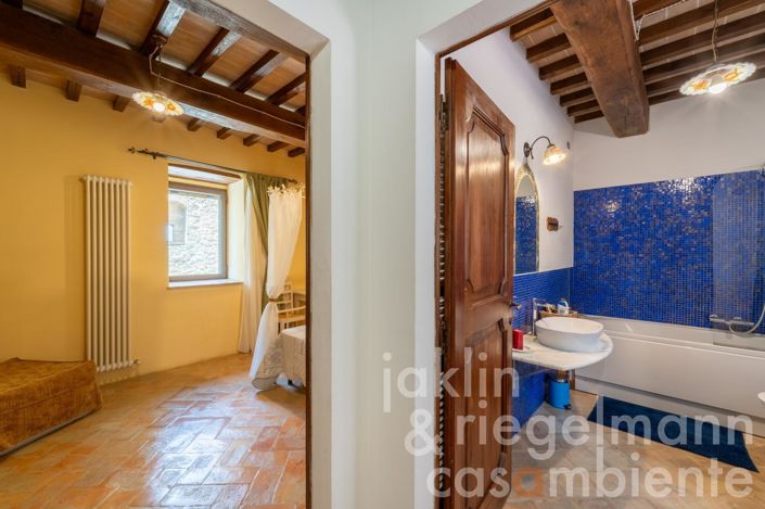 Image No.10-Appartement de 1 chambre à vendre à Magione
