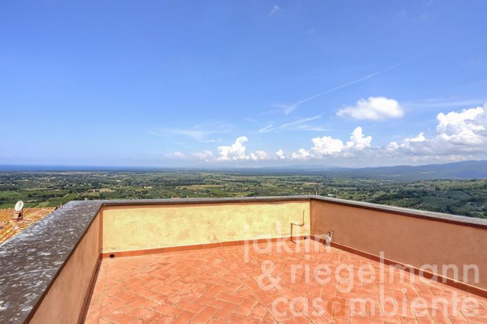 Image No.2-6 Bed Villa for sale
