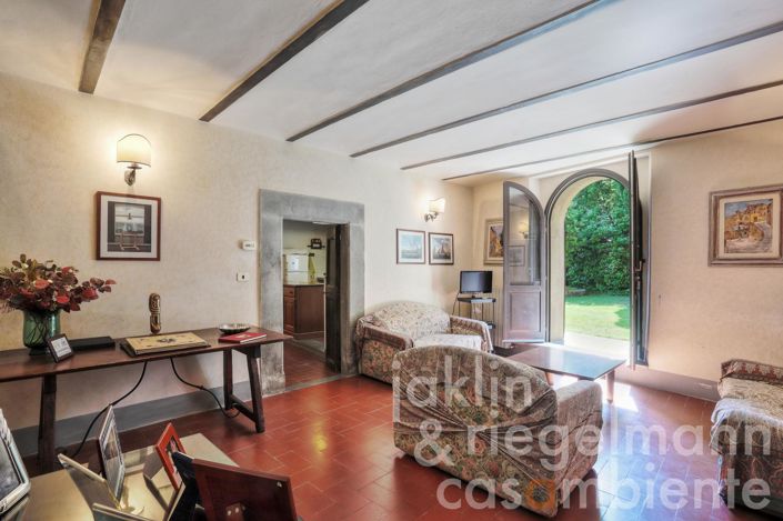 Image No.21-6 Bed Villa for sale