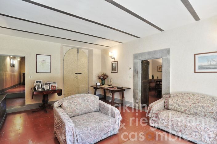 Image No.23-6 Bed Villa for sale