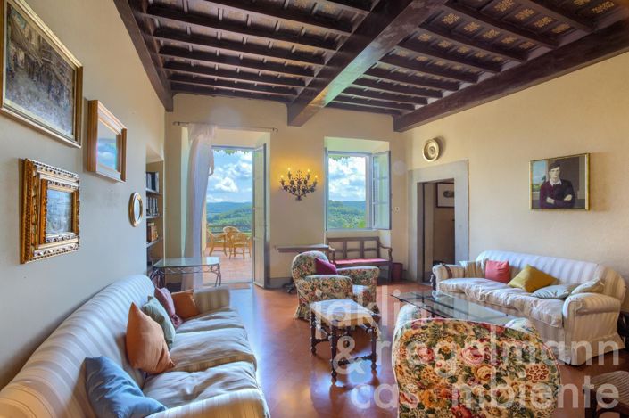 Image No.41-6 Bed Villa for sale
