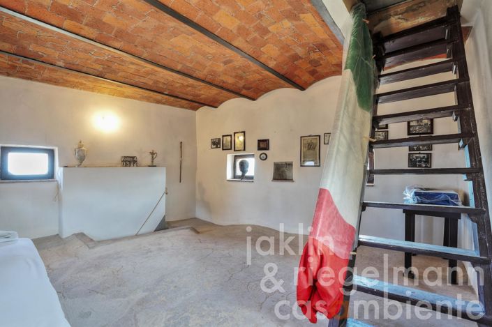 Image No.50-6 Bed Villa for sale