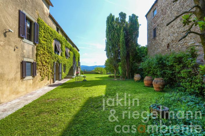 Image No.6-6 Bed Villa for sale