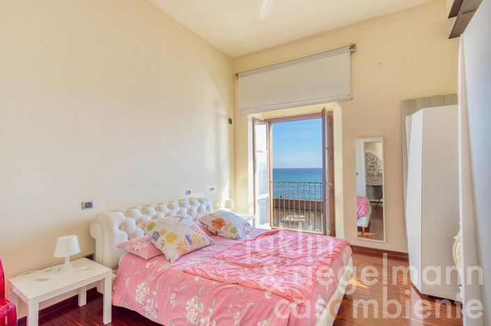 Image No.18-2 Bed Apartment for sale