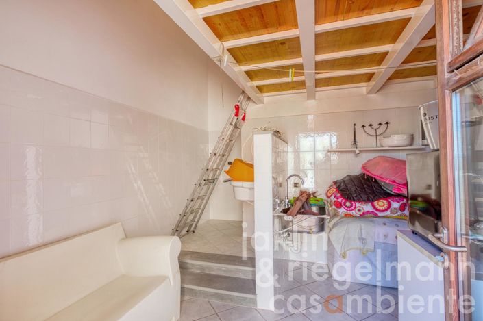 Image No.22-2 Bed Apartment for sale