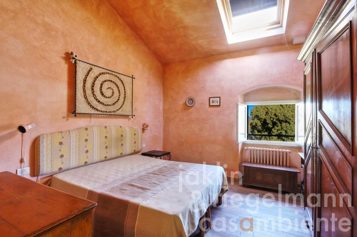 Image No.11-2 Bed Apartment for sale